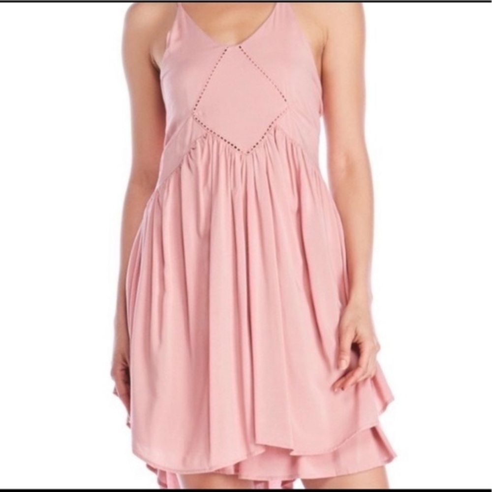 Romeo & Juliet Couture Peach Asymmetrical Dress‎